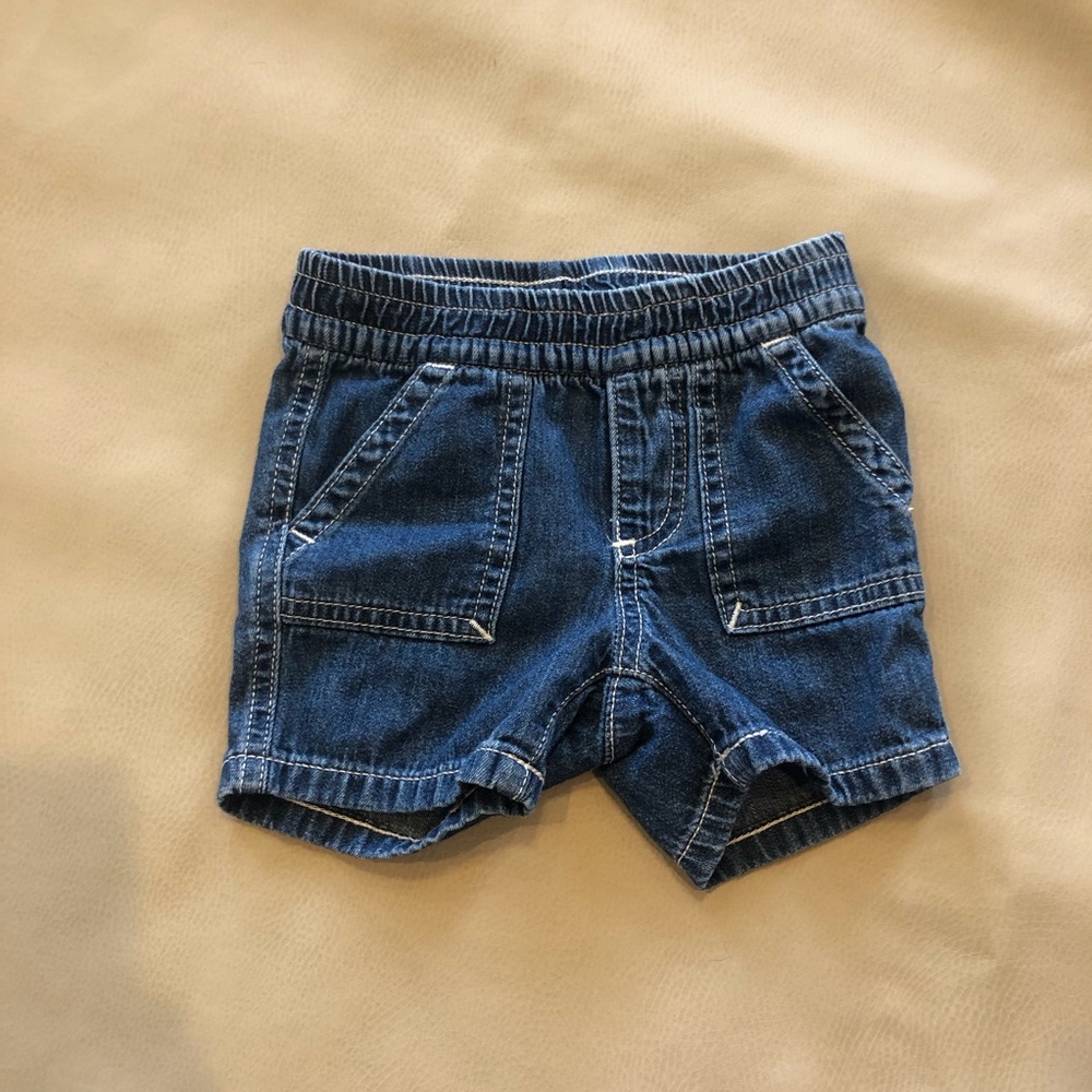 Baby Gap denim shorts 6-12 months